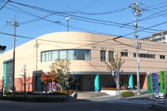 スーパー　フジ井口店（スーパー）まで693m