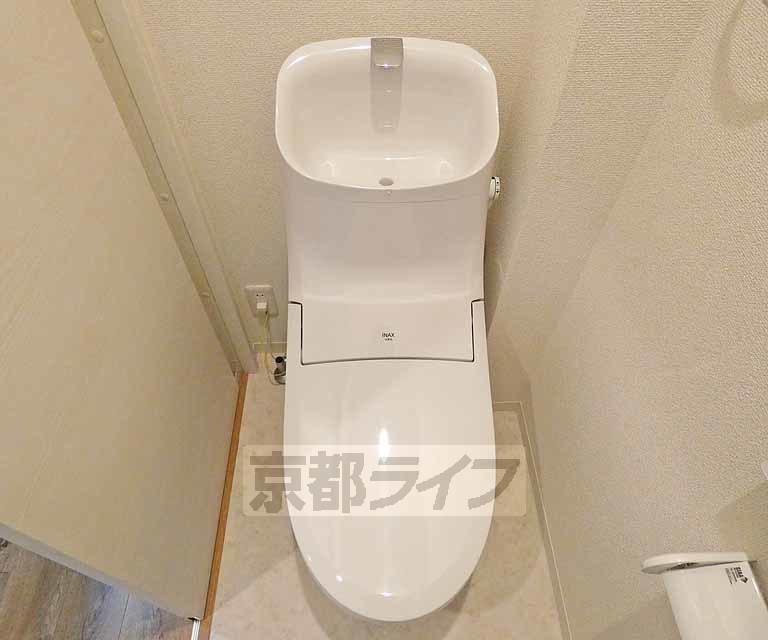 トイレ　ウォシュレット付きです！