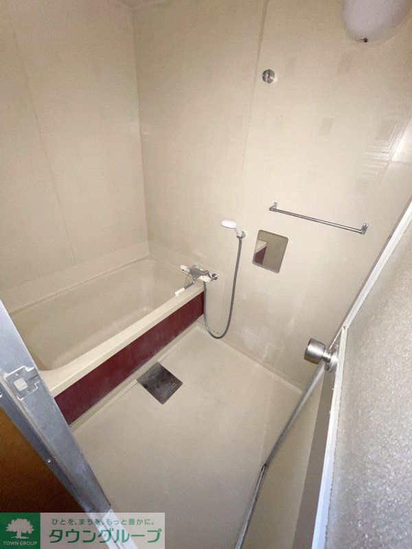 バス・シャワールーム　バス