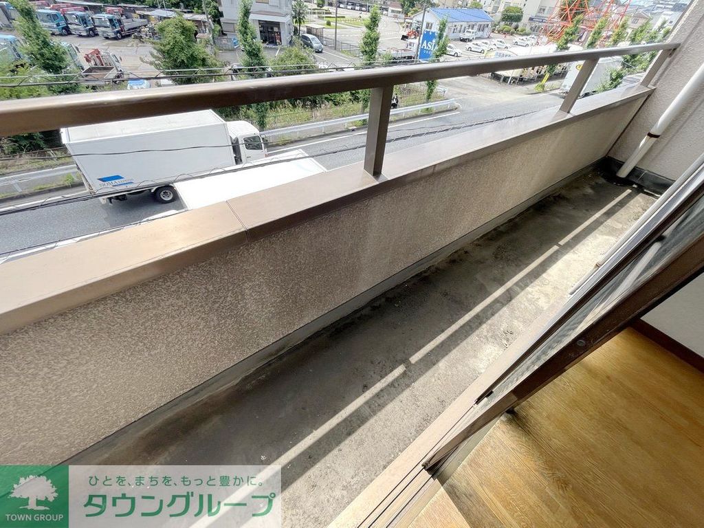 バルコニー　バルコニー