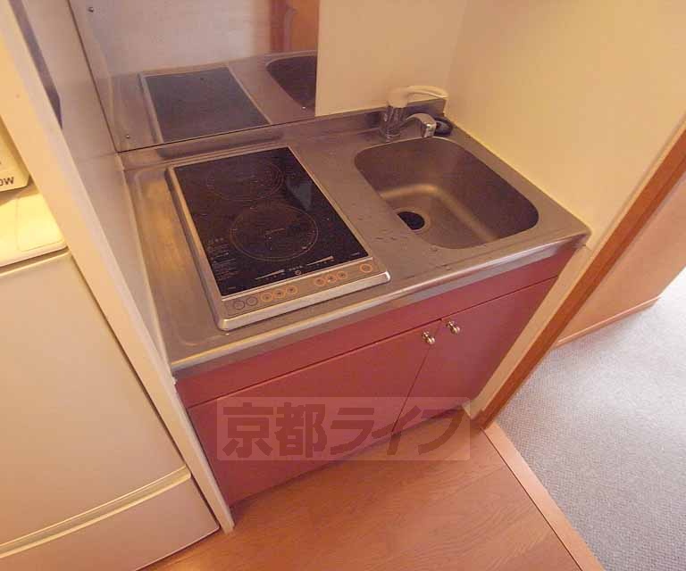 キッチン　二口コンロも付いております