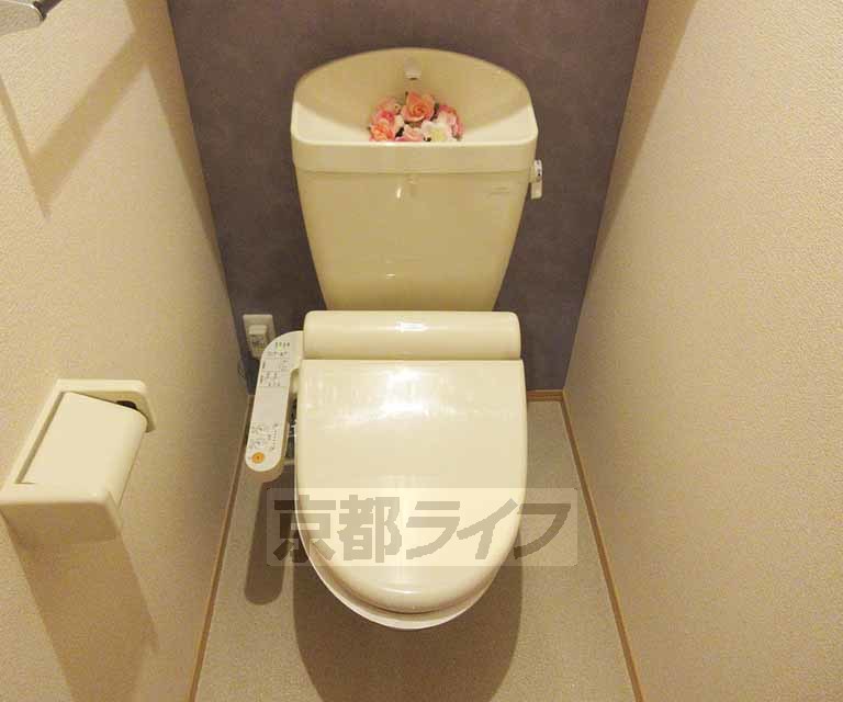 トイレ　ウォシュレット付き！