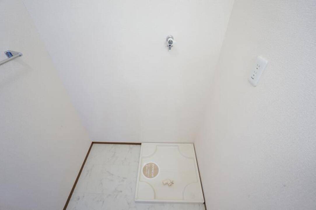 洗面設備　洗濯機置場