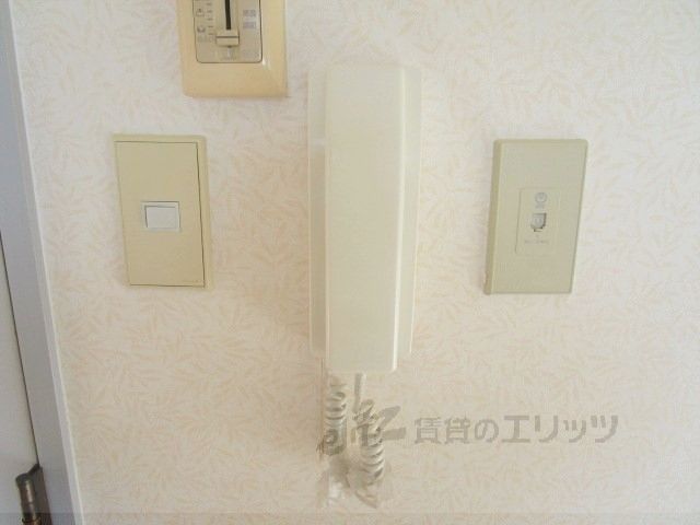 セキュリティ　インターホン