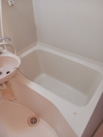 バス・シャワールーム　きれいなお風呂です