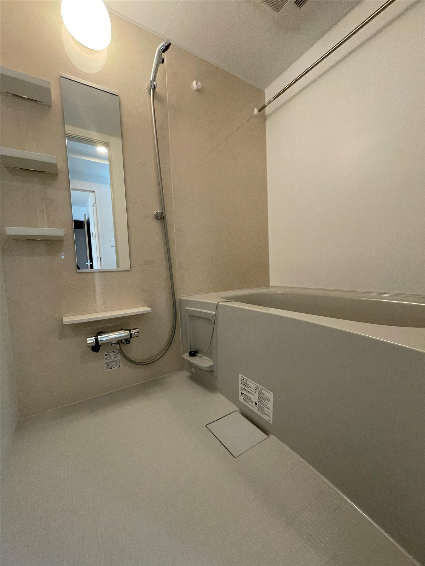 バス・シャワールーム