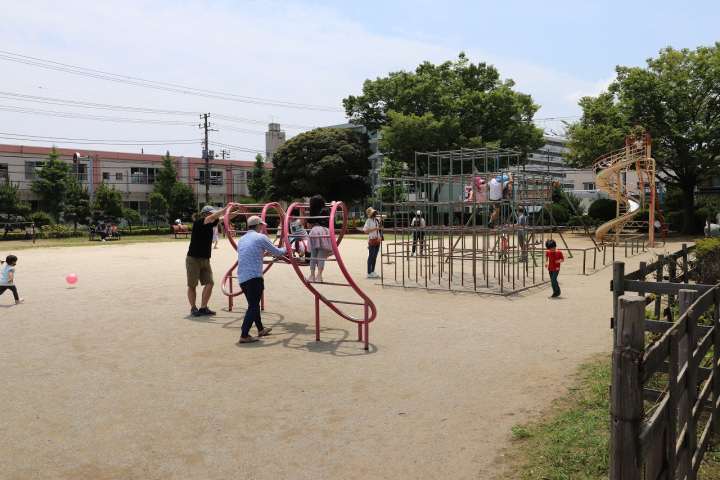 公園　行徳駅前公園（公園）まで297m