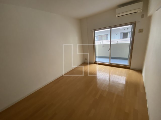 居室・リビング　アーデンタワー靭公園　洋室