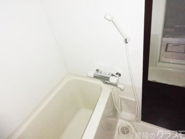 バス・シャワールーム　ゆっくり癒されてください。