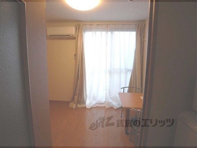 居室・リビング　居室