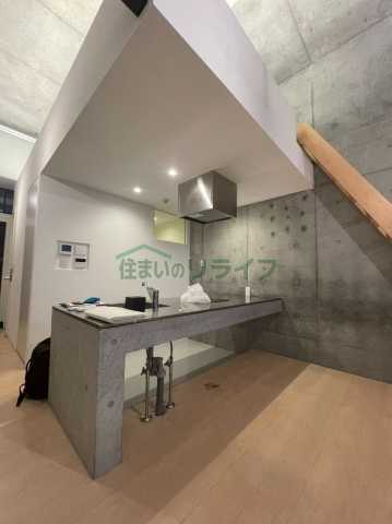 キッチン　別部屋参考写真です