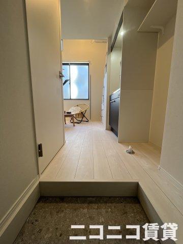 玄関　別号室イメージの為、現状を優先致します。