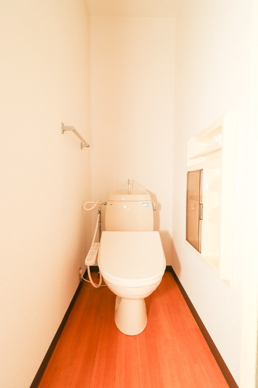 トイレ　図面と現状に相違がある場合には現状を優先