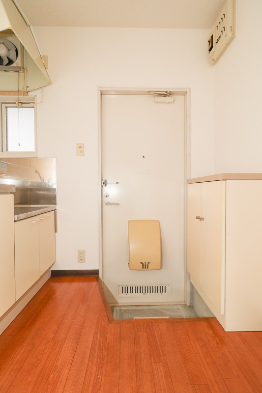 玄関　図面と現状に相違がある場合には現状を優先