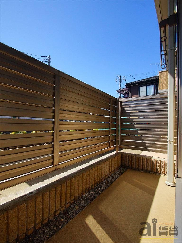 バルコニー　※同仕様写真