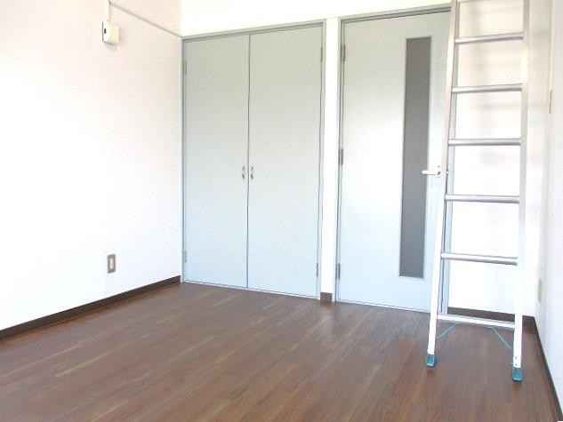 居室・リビング　洋室