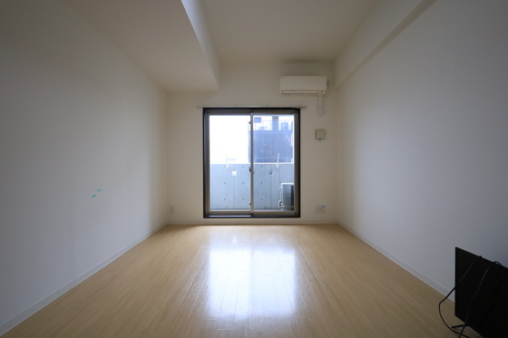 居室・リビング　※別部屋の写真です