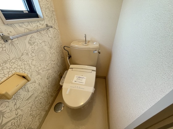 トイレ　※別部屋の写真です