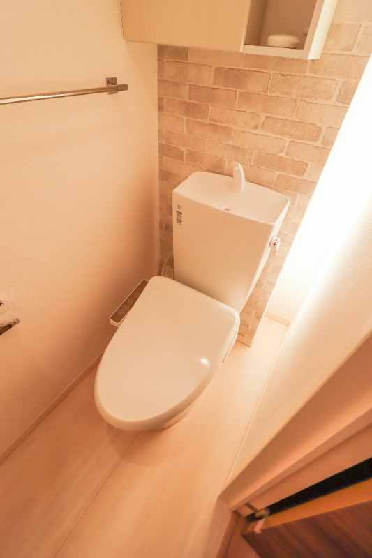 トイレ　図面と現状に相違がある場合には現状を優先