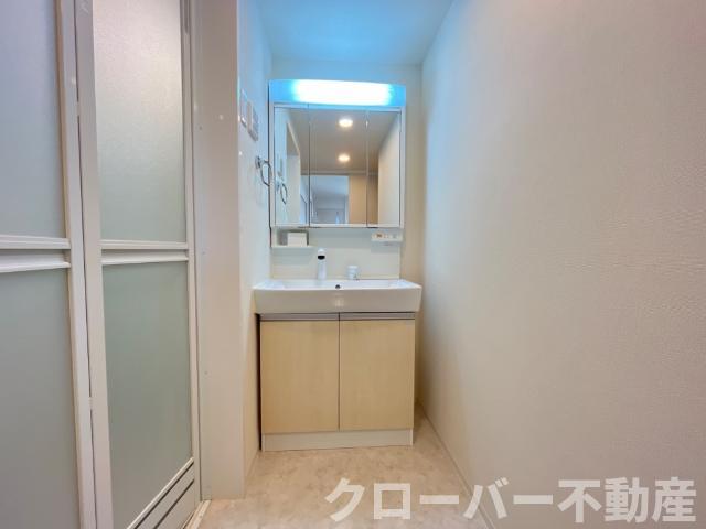 洗面設備　洗髪洗面化粧台