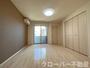 居室・リビング　室内