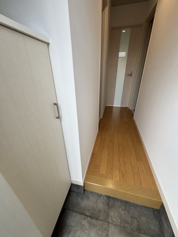 玄関　シューズボックス