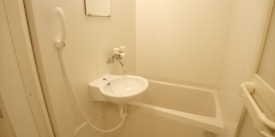 バス・シャワールーム　落ち着いた空間のお風呂です