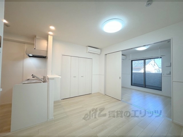 居室・リビング　リビング