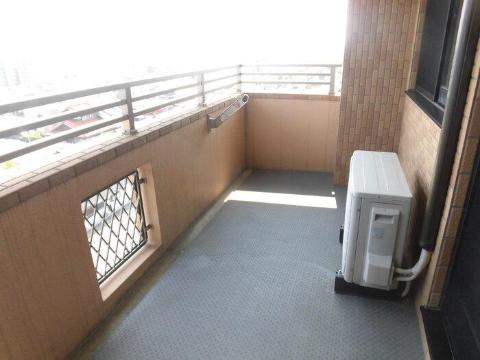 バルコニー　ベランダ
