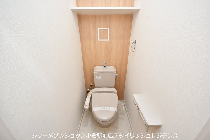 トイレ　※イメージ写真となるため、現況と異なる場合は現況を優先します