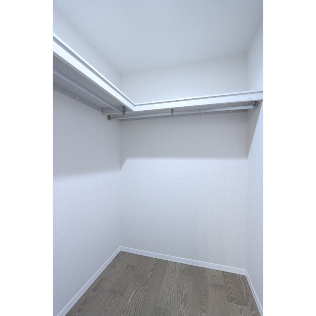 収納　洋室２部屋ともにＷＩＣ完備★