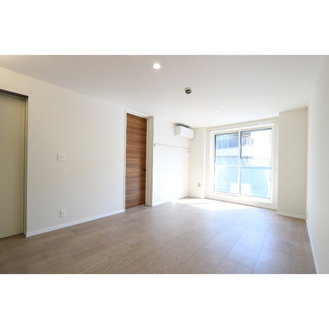 居室・リビング　約１９．２帖のＬＤＫ♪