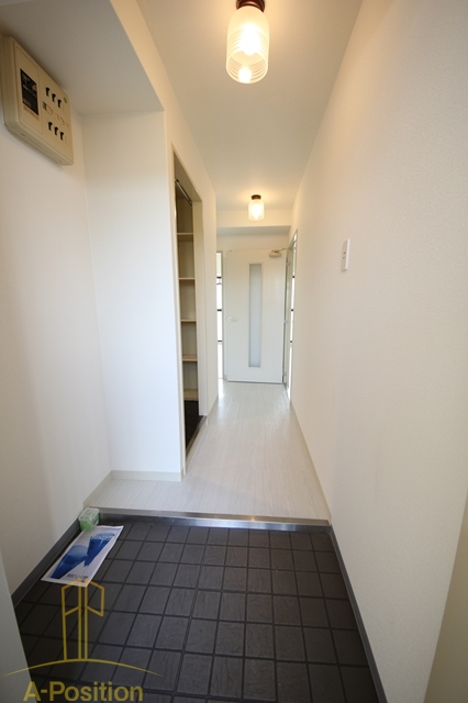 玄関　ロベリア弐番館