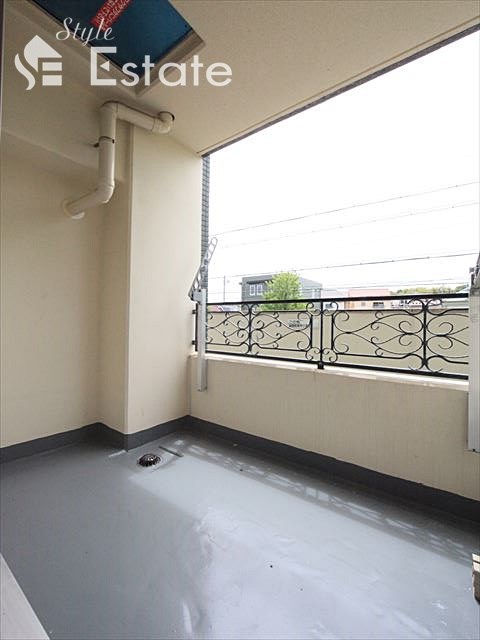 バルコニー　バルコニー