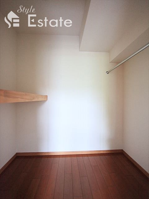 収納　ウォークインクローゼット