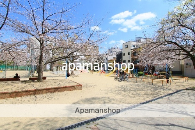 公園　玉津公園（公園）まで230m