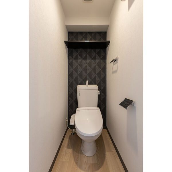 トイレ　同シリーズ　室内参考写真