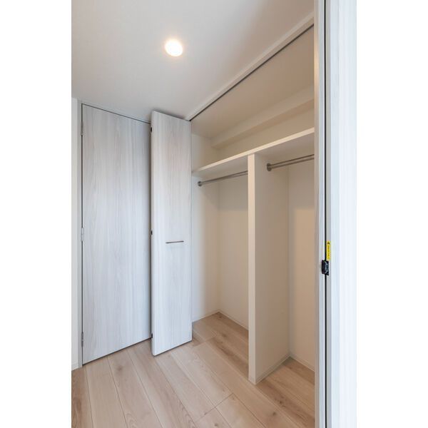 収納　同シリーズ　室内参考写真