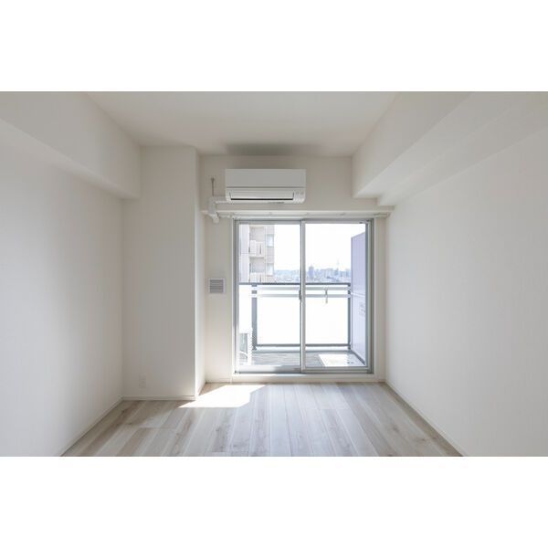 居室・リビング　同シリーズ　室内参考写真