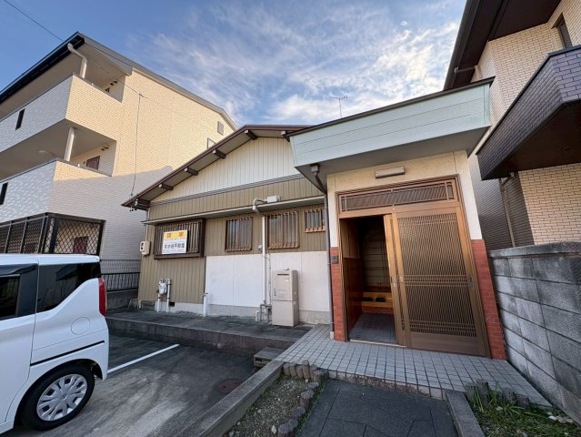 建物外観　明徳町定期借家