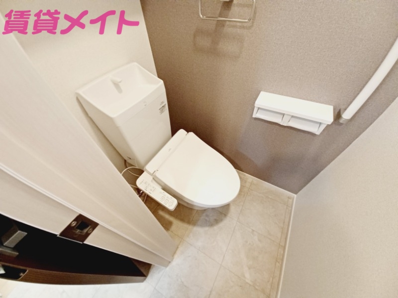 トイレ　同一タイプ