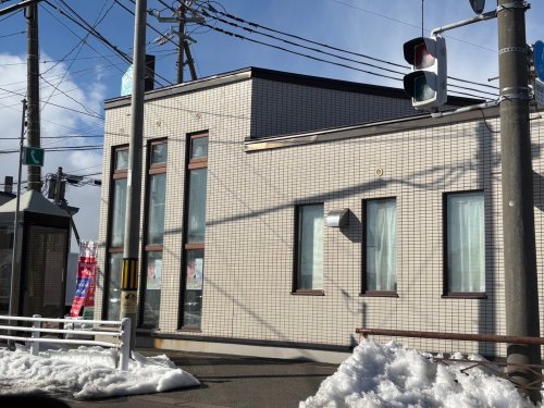 郵便局　釧路鶴ヶ岱郵便局（郵便局）まで614m