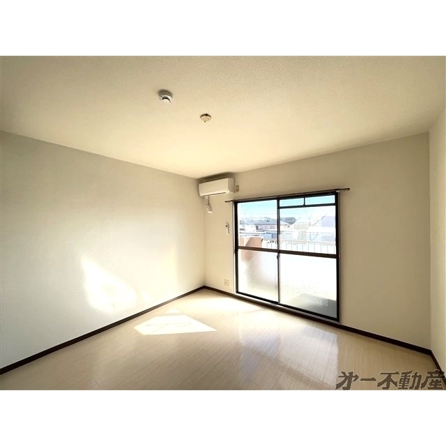 居室・リビング　洋室