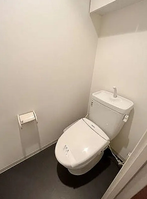 トイレ　※別部屋参考写真