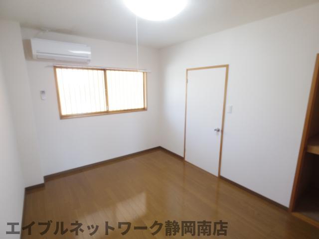 その他設備　使い勝手のいい洋室です