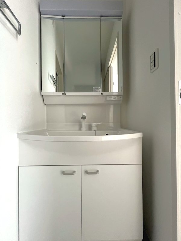 洗面設備　シャンプードレッサー