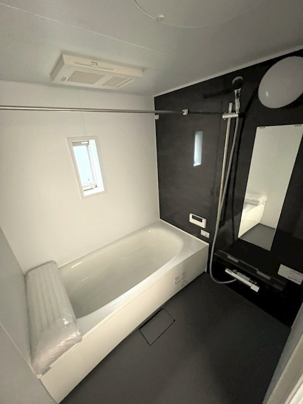 バス・シャワールーム　追焚き給湯・浴室換気乾燥機付き