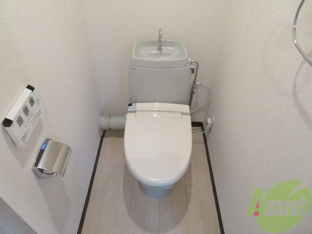 トイレ　トイレは、清潔感があり安心して使用できます。