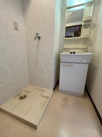 洗面設備　詳細は、RISUMO江坂本店までお問合せください♪