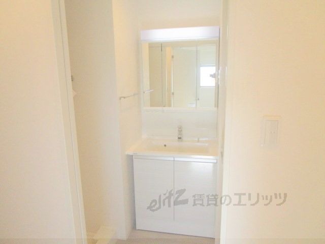 洗面設備　洗面所